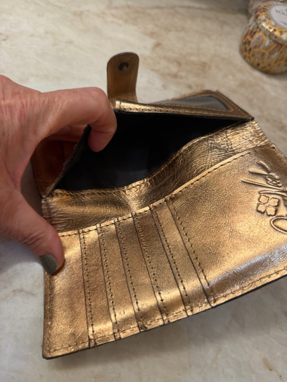 Patricia Nash slim metallic bifold
Wallet - Picture 5 of 10